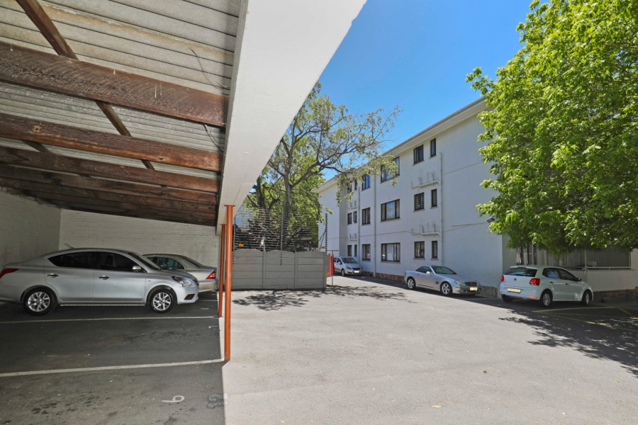 2 Bedroom Property for Sale in Wynberg Western Cape